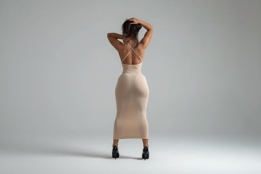 Violeta-Nuevo vestido largo con tirantes sin espalda de verano para mujer: a medida con una elegante corte adelgazante