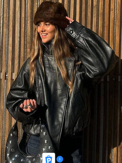 Carla-Chaqueta urbana de moda confeccionada en piel sintética: informal y fácil de combinar.