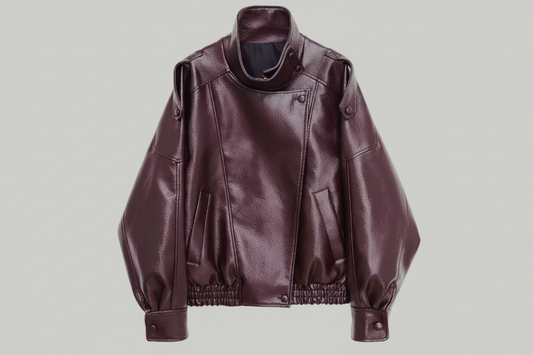 Carla-Chaqueta urbana de moda confeccionada en piel sintética: informal y fácil de combinar.